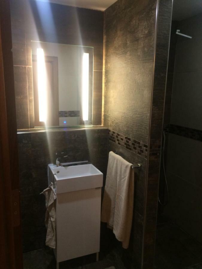 Higlander Apartments Mellieħa Екстериор снимка
