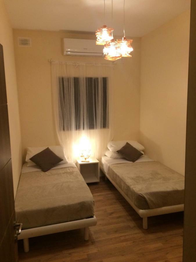 Higlander Apartments Mellieħa Екстериор снимка