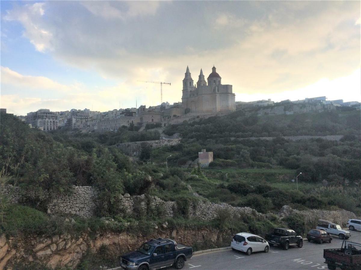 Higlander Apartments Mellieħa Екстериор снимка